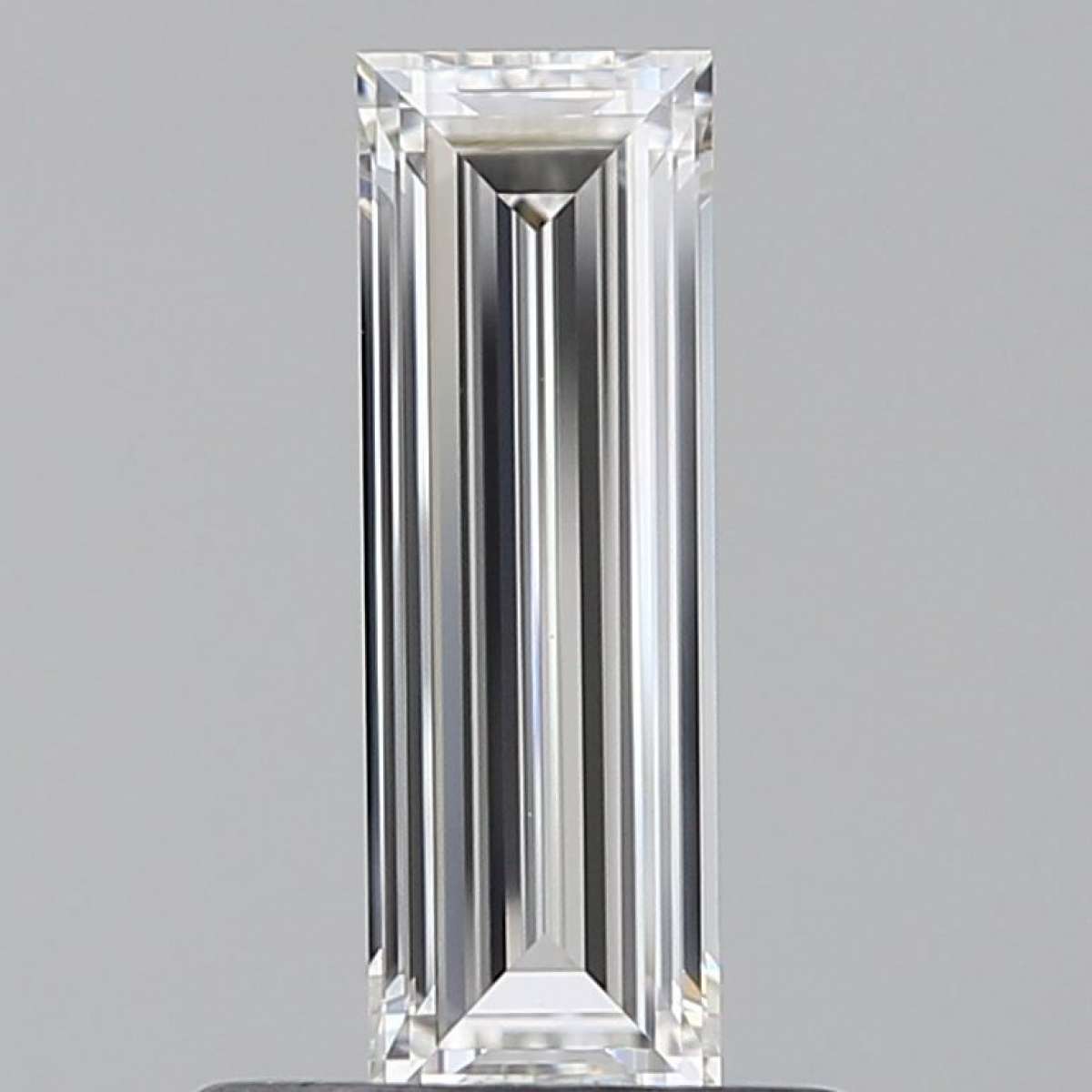 Certified Diamond GIA Carats 0.56 Color E Clarity VS1  -  EX  EX Fluorescence NON Brown No Green No Milky No EyeClean 100%