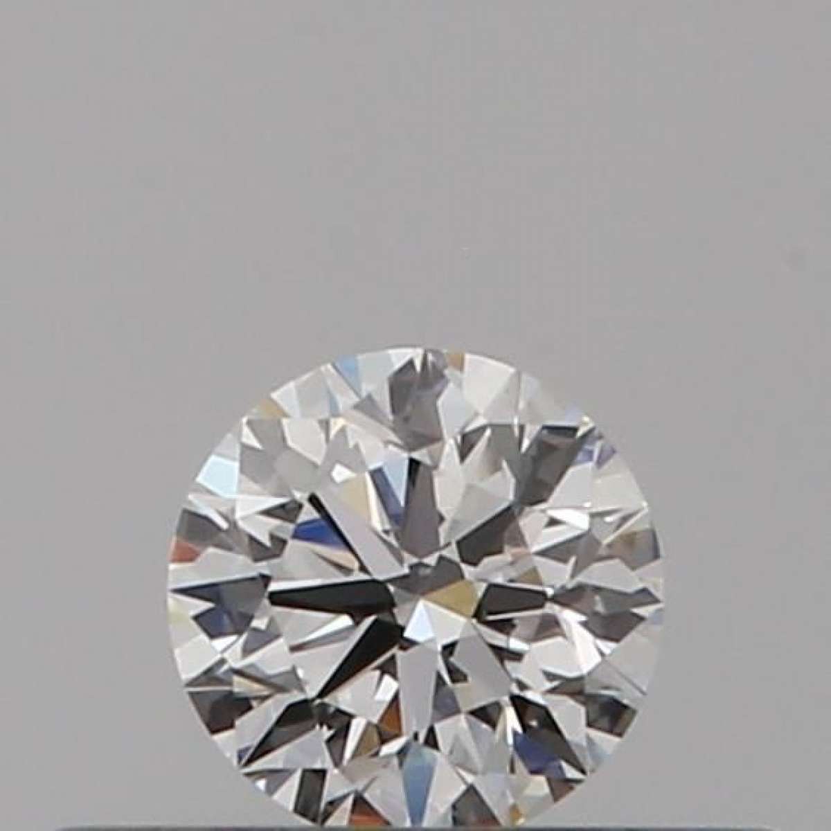 Certified Diamond GIA Carats 0.18 Color E Clarity VS1  EX  EX  EX Fluorescence FNT Brown No Green No Milky No EyeClean 100%