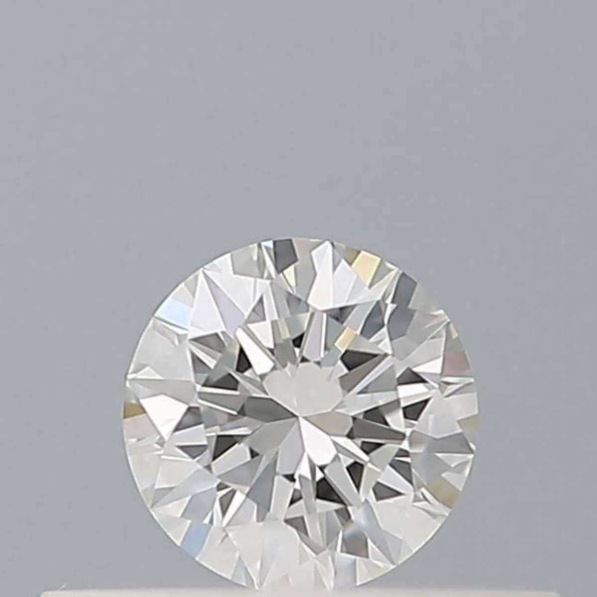 Certified Diamond IGI Carats 0.19 Color G Clarity VVS1  EX  EX  EX Fluorescence NON Brown No Milky No EyeClean 100%