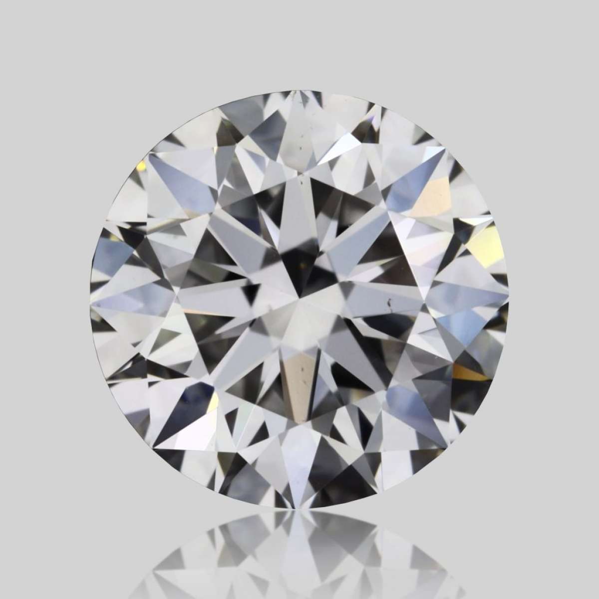 Certified Diamond GIA Carats 1.01 Color E Clarity VS2 EX EX EX Fluorescence NON Brown No Green No Milky No EyeClean 100% Certified Diamond GIA Carats 1.01 Color E Clarity VS2 EX EX EX Fluorescence NON Brown No Green No Milky No EyeClean 100%