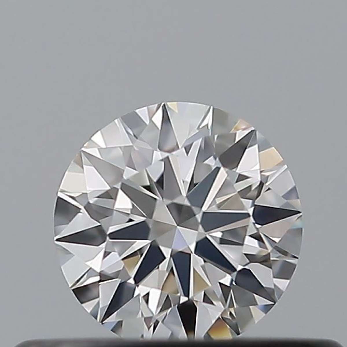 Diamante Certificato GIA Carati 0.28 Colore E Purezza VVS2 EX EX EX Fluorescenza NON Brown No Green No Milky No EyeClean 100% Diamante Certificato GIA Carati 0.28 Colore E Purezza VVS2 EX EX EX Fluorescenza NON Brown No Green No Milky No EyeClean 100%