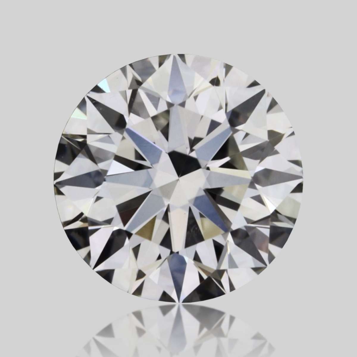 Diamante Certificato GIA Carati 0.42 Colore H Purezza VVS2 EX EX EX Fluorescenza NON Brown No Green No Milky No EyeClean 100% Diamante Certificato GIA Carati 0.42 Colore H Purezza VVS2 EX EX EX Fluorescenza NON Brown No Green No Milky No EyeClean 100%
