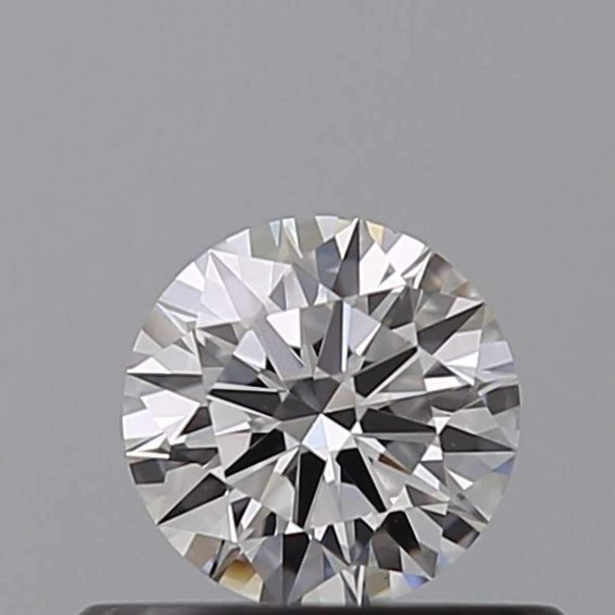 Certified Diamond GIA Carats 0.33 Color E Clarity VS1 EX EX EX Fluorescence NON Brown No Green No Milky No EyeClean 100% Certified Diamond GIA Carats 0.33 Color E Clarity VS1 EX EX EX Fluorescence NON Brown No Green No Milky No EyeClean 100%