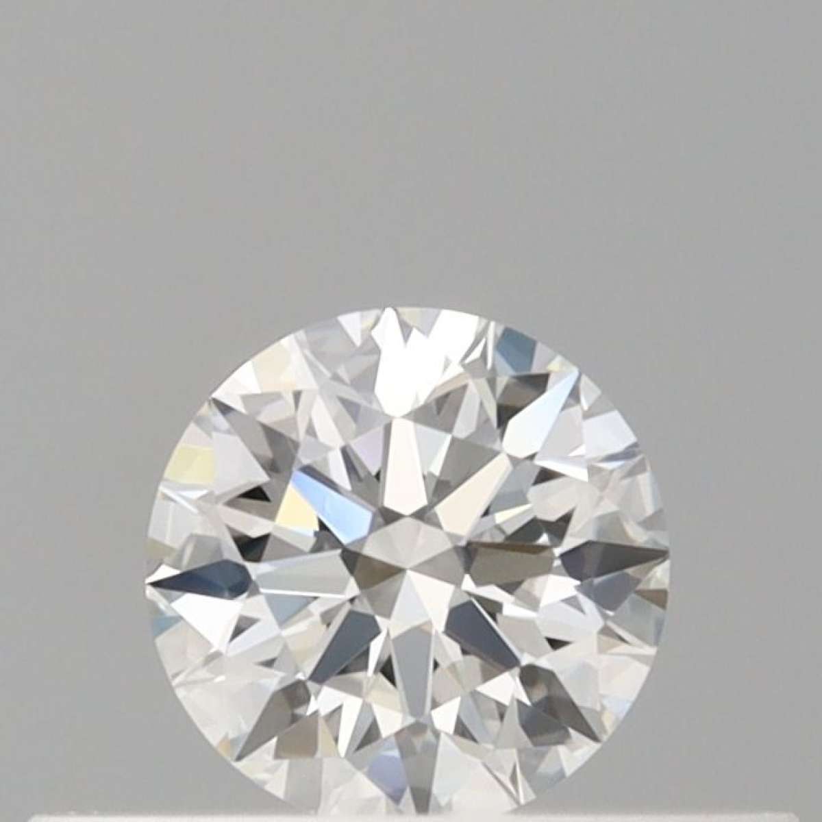 Diamante Certificato GIA Carati 0.25 Colore F Purezza VVS1 EX EX EX Fluorescenza NON Brown No Green No Milky No EyeClean 100% Diamante Certificato GIA Carati 0.25 Colore F Purezza VVS1 EX EX EX Fluorescenza NON Brown No Green No Milky No EyeClean 100%