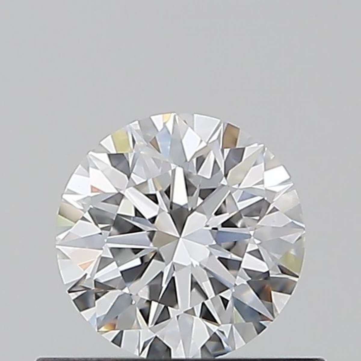 Certified Diamond GIA Carats 0.5 Color D Clarity VS1 EX VG EX Fluorescence NON Brown No Green No Milky No EyeClean 100% Certified Diamond GIA Carats 0.5 Color D Clarity VS1 EX VG EX Fluorescence NON Brown No Green No Milky No EyeClean 100%
