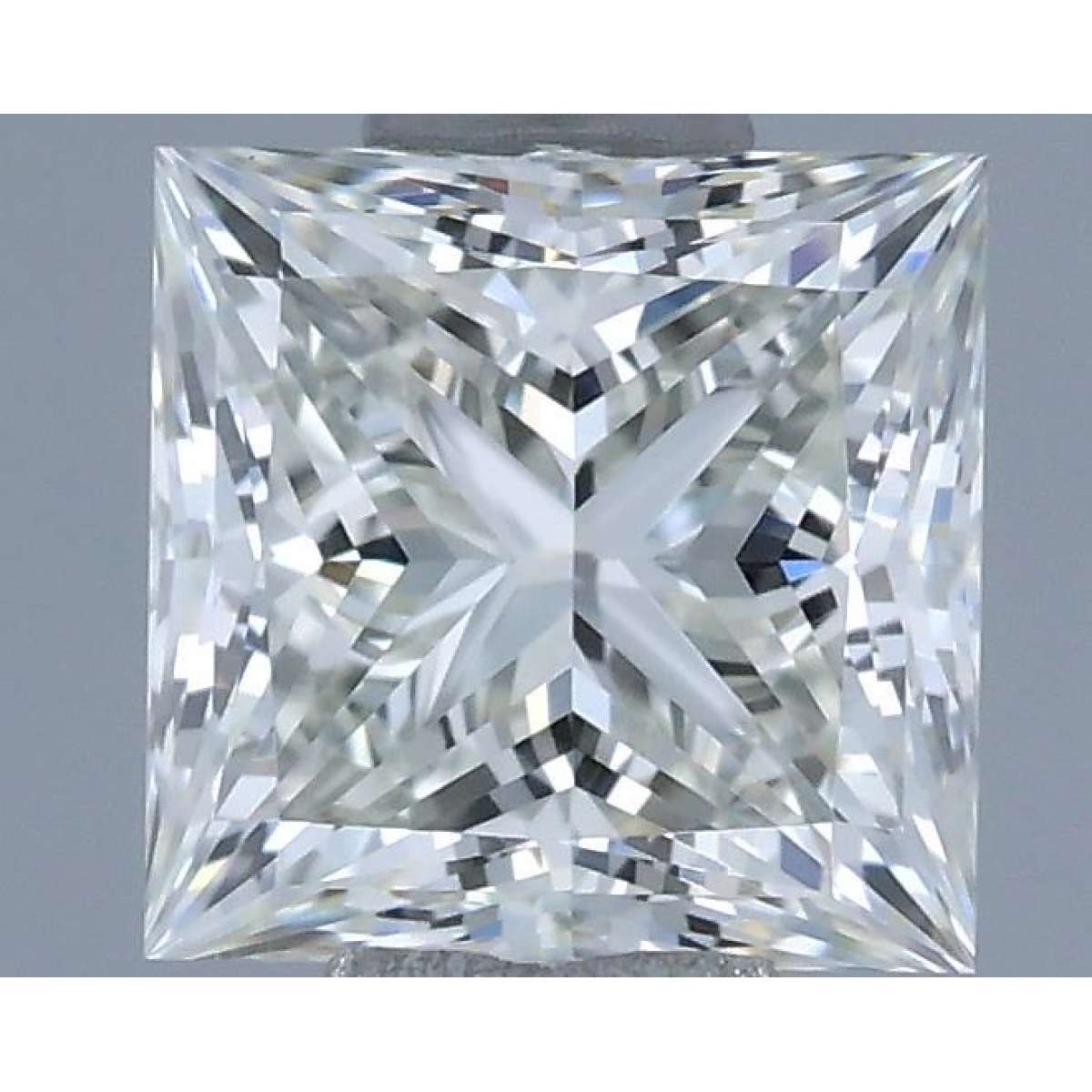Certified Diamond IGI Carats 0.7 Color H Clarity VVS1 - EX EX Fluorescence NON Brown No Green No Milky No EyeClean 100% Certified Diamond IGI Carats 0.7 Color H Clarity VVS1 - EX EX Fluorescence NON Brown No Green No Milky No EyeClean 100%