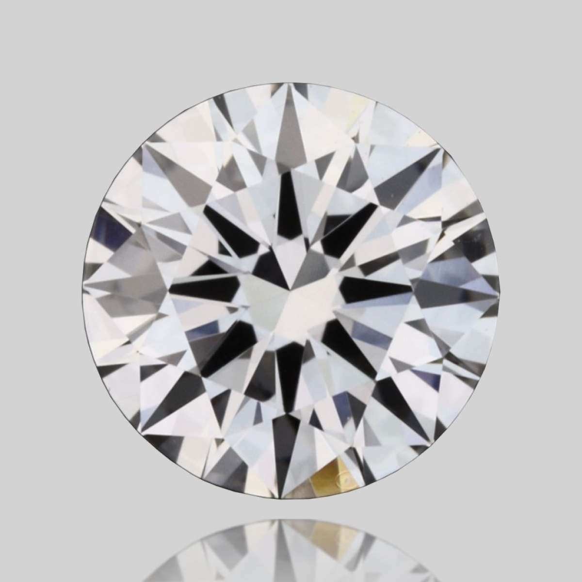 Certified Diamond GIA Carats 0.3 Color E Clarity VVS2 EX EX EX Fluorescence NON Brown No Green No Milky No EyeClean 100% Certified Diamond GIA Carats 0.3 Color E Clarity VVS2 EX EX EX Fluorescence NON Brown No Green No Milky No EyeClean 100%