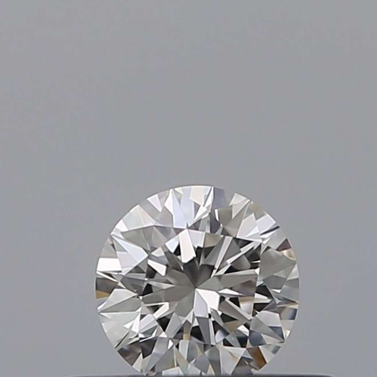 Certified Diamond GIA Carats 0.25 Color E Clarity VVS2 EX EX EX Fluorescence NON Brown No Green No Milky No EyeClean 100% Certified Diamond GIA Carats 0.25 Color E Clarity VVS2 EX EX EX Fluorescence NON Brown No Green No Milky No EyeClean 100%