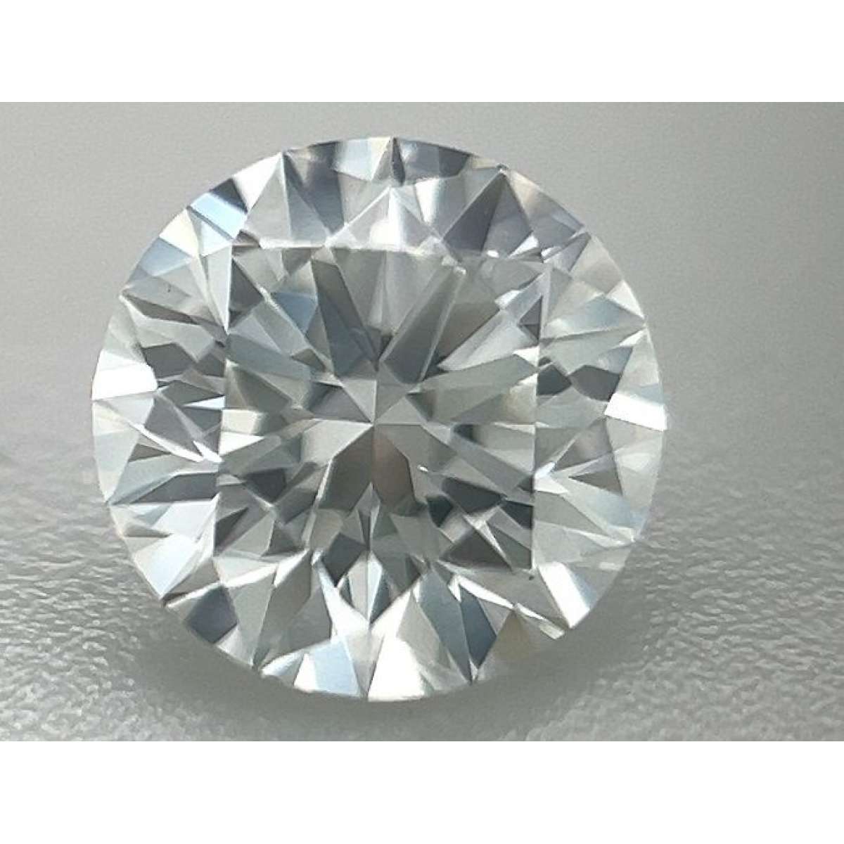 Certified Diamond GIA Carats 0.8 Color F Clarity VS2 EX EX EX Fluorescence MED Brown No Green No Milky No EyeClean 100% Certified Diamond GIA Carats 0.8 Color F Clarity VS2 EX EX EX Fluorescence MED Brown No Green No Milky No EyeClean 100%