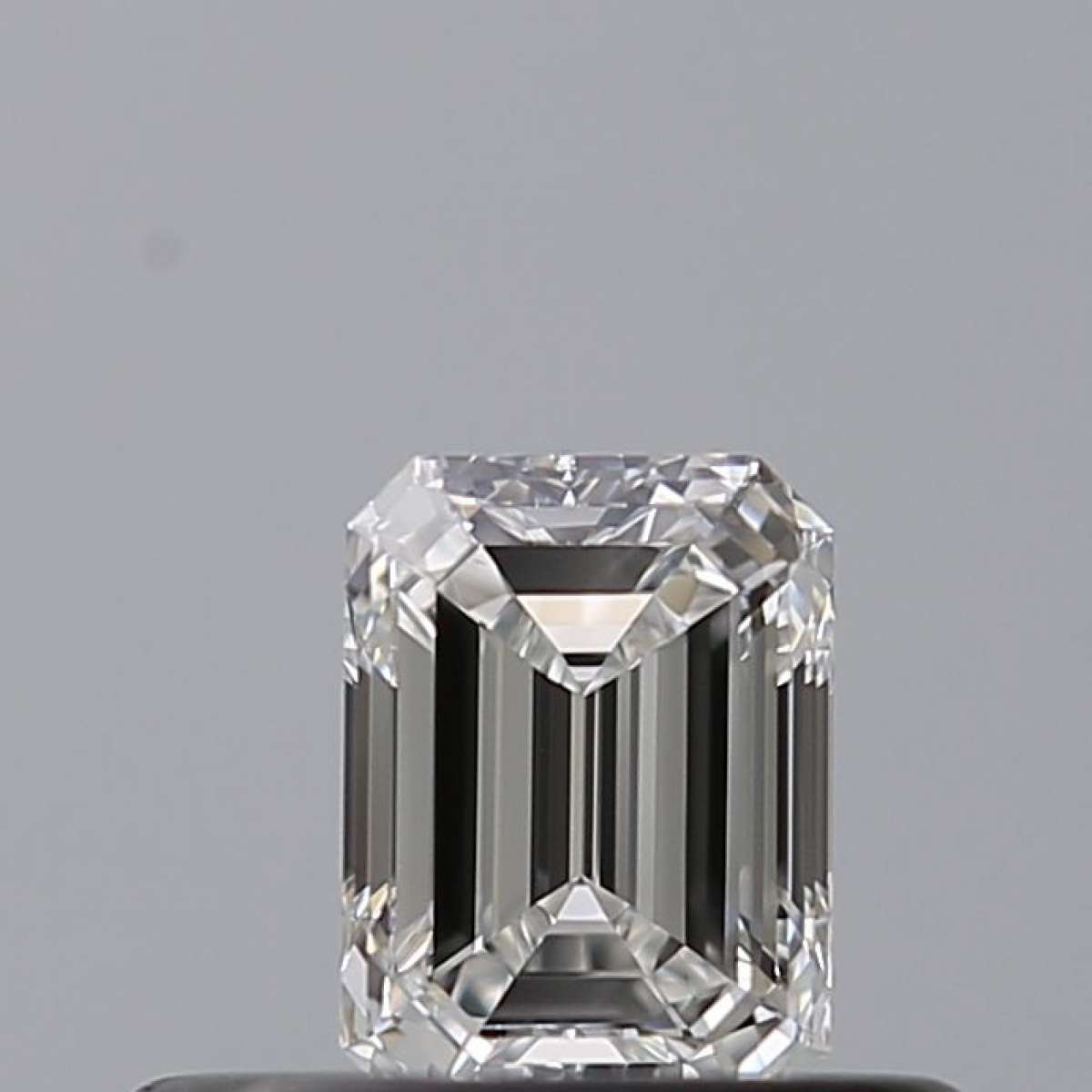 Diamante Certificato GIA Carati 0.3 Colore E Purezza VVS1 - EX VG Fluorescenza NON Brown No Green No Milky No EyeClean 100% Diamante Certificato GIA Carati 0.3 Colore E Purezza VVS1 - EX VG Fluorescenza NON Brown No Green No Milky No EyeClean 100%