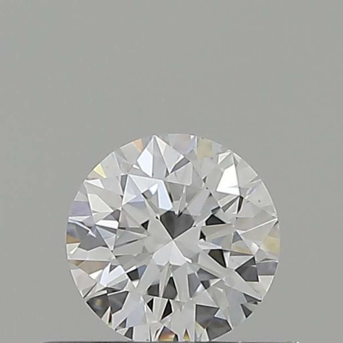 Certified Diamond GIA Carats 0.4 Color E Clarity VS2 VG EX EX Fluorescence MED Brown No Green No Milky No EyeClean 100% Certified Diamond GIA Carats 0.4 Color E Clarity VS2 VG EX EX Fluorescence MED Brown No Green No Milky No EyeClean 100%