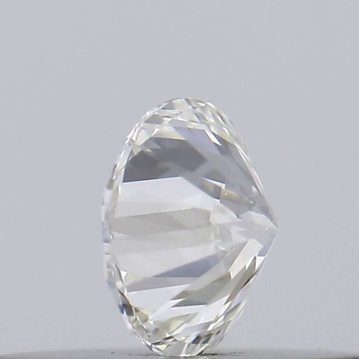 Certified Diamond GIA Carats 0.19 Color H Clarity SI1 EX VG EX Fluorescence NON Brown No Green No Milky No EyeClean 100% Certified Diamond GIA Carats 0.19 Color H Clarity SI1 EX VG EX Fluorescence NON Brown No Green No Milky No EyeClean 100%