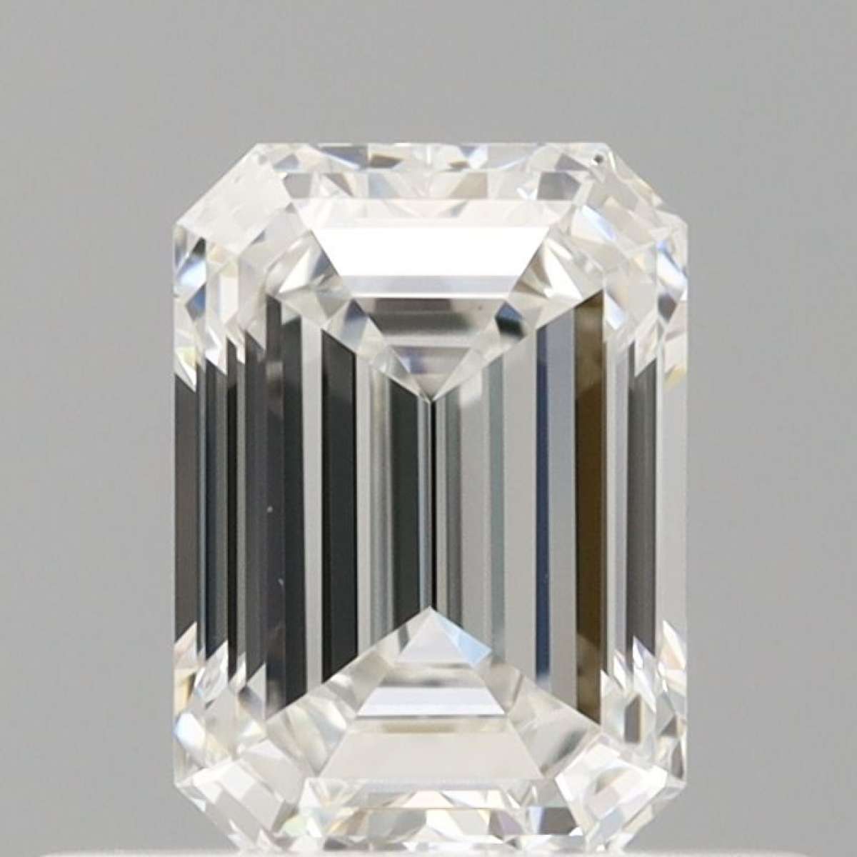 Certified Diamond GIA Carats 0.5 Color F Clarity VVS1 - EX EX Fluorescence NON Brown No Green No Milky No EyeClean 100% Certified Diamond GIA Carats 0.5 Color F Clarity VVS1 - EX EX Fluorescence NON Brown No Green No Milky No EyeClean 100%