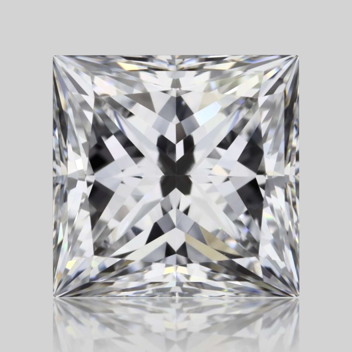 Diamante Certificato GIA Carati 1.02 Colore D Purezza VVS1  -  EX  EX Fluorescenza NON Brown No Green No Milky No EyeClean 100%