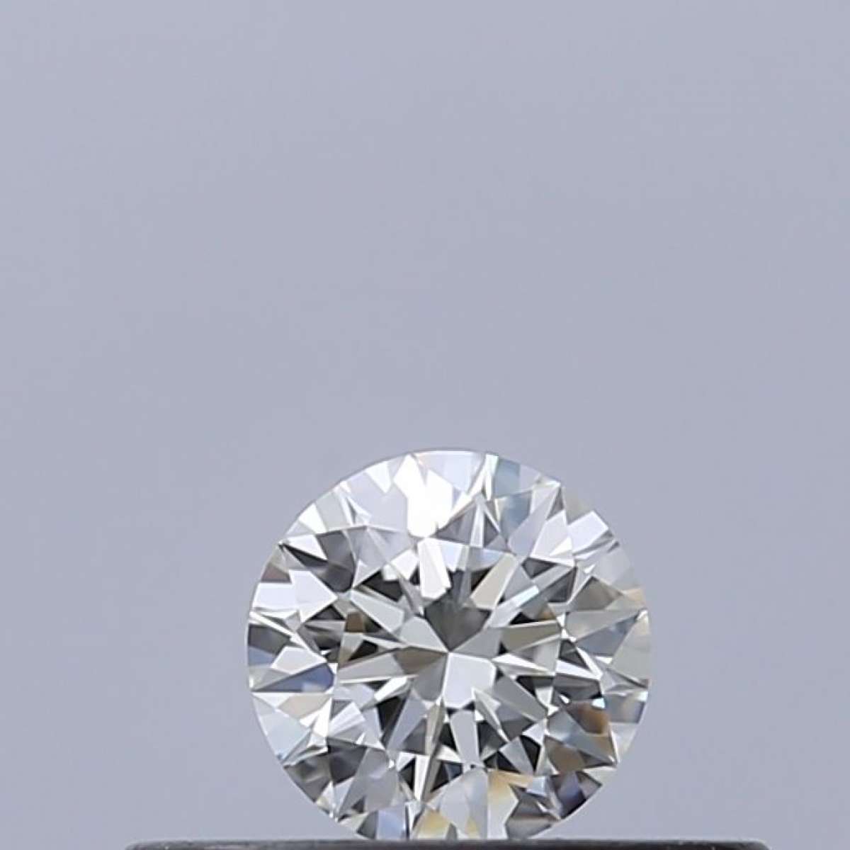Certified Diamond IGI Carats 0.19 Color F Clarity VVS2  EX  EX  EX Fluorescence NON Brown No Milky No EyeClean 100%