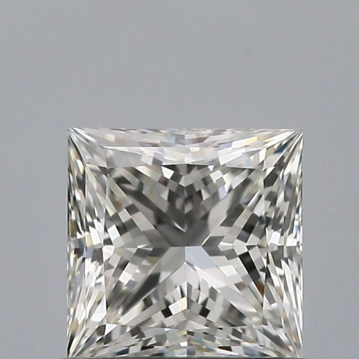Certified Diamond IGI Carats 0.71 Color H Clarity IF  -  EX  EX Fluorescence NON Brown No Milky No EyeClean 100%