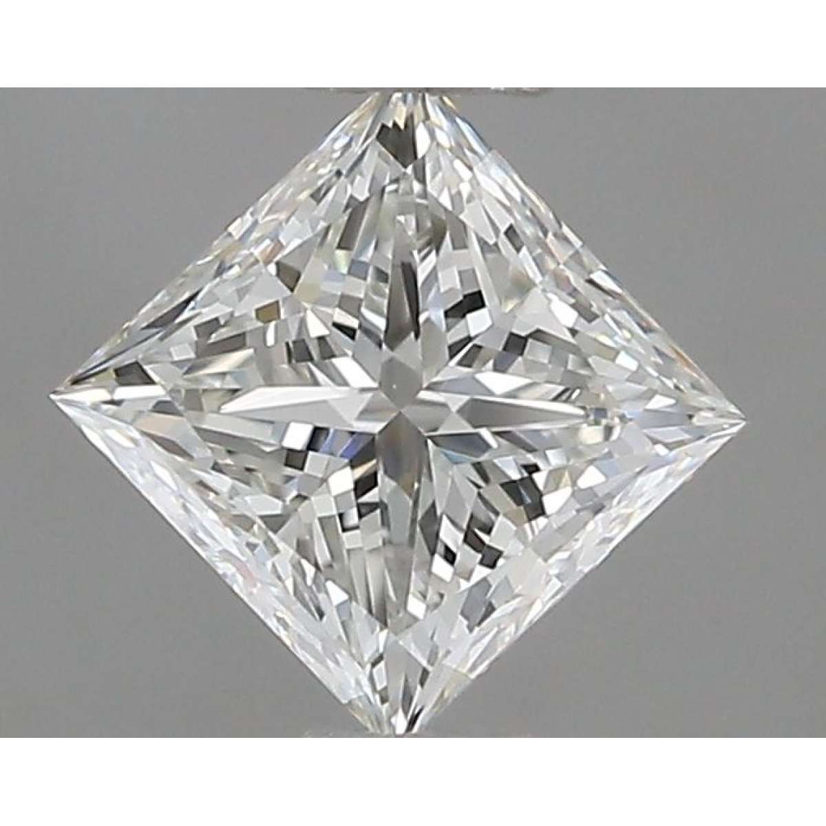Certified Diamond IGI Carats 0.7 Color G Clarity VS1 - VG VG Fluorescence NON Brown No Green No Milky No EyeClean 100% Certified Diamond IGI Carats 0.7 Color G Clarity VS1 - VG VG Fluorescence NON Brown No Green No Milky No EyeClean 100%