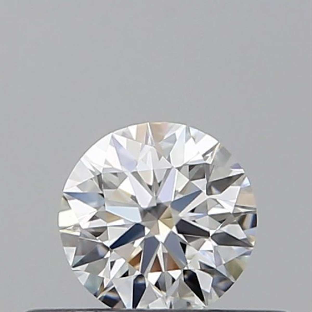 Diamante Certificato GIA Carati 0.31 Colore F Purezza VVS2  EX  VG  EX Fluorescenza NON Brown No Green No Milky No EyeClean 100%