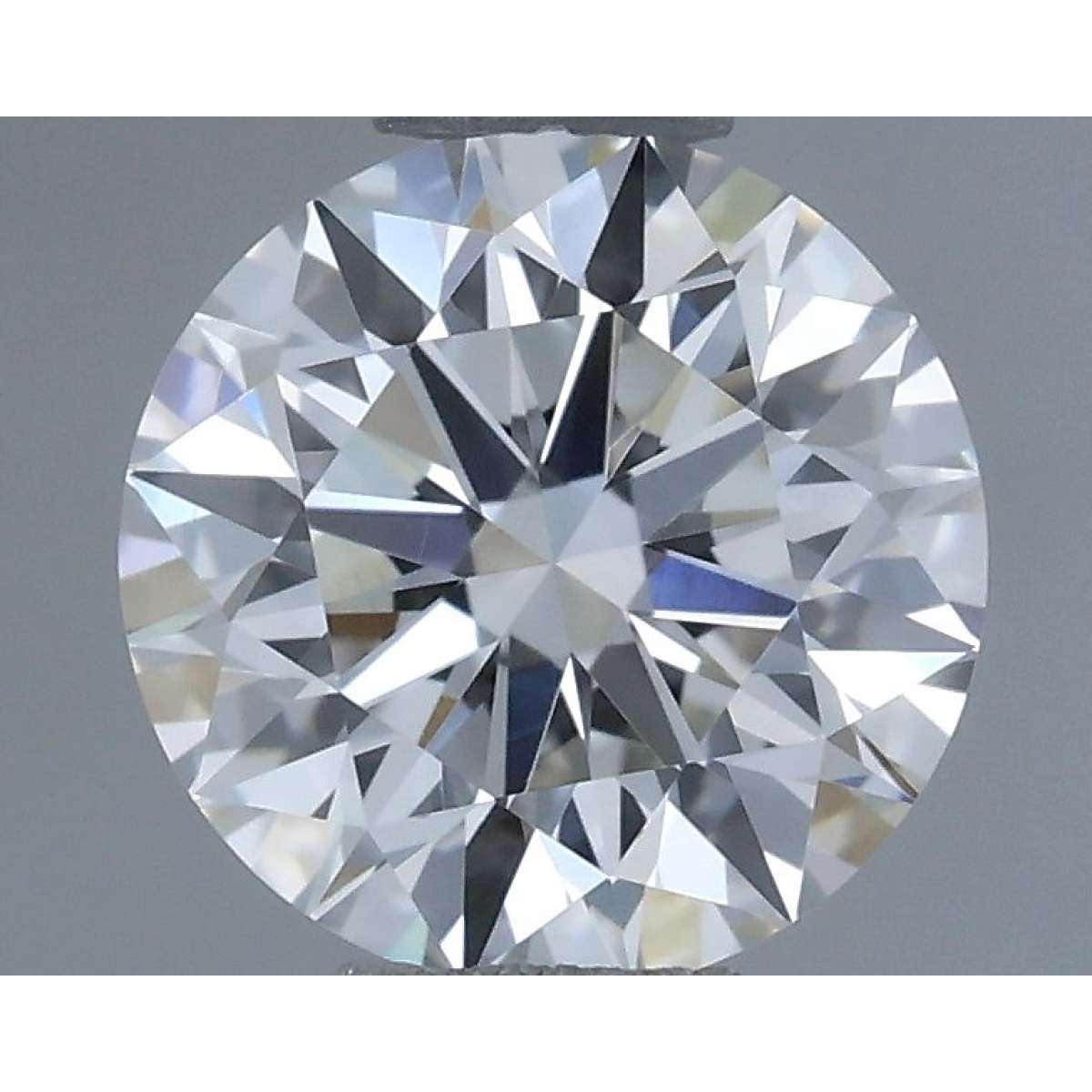 Diamante Certificato IGI Carati 0.7 Colore H Purezza VVS1  EX  EX  EX Fluorescenza NON Brown No Green No Milky No EyeClean 100%