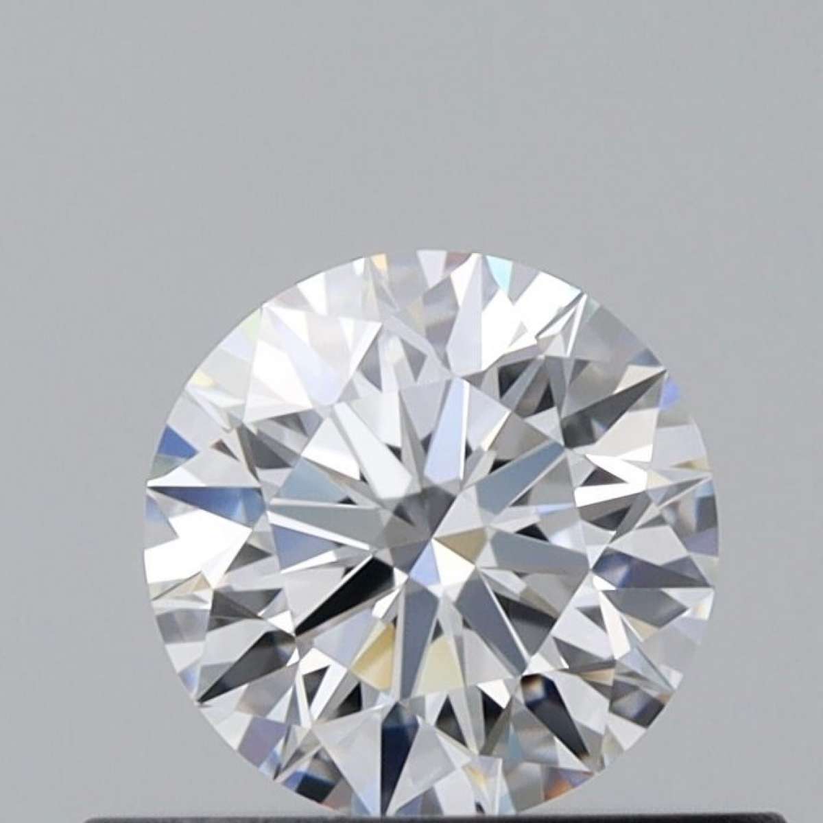 Certified Diamond GIA Carats 0.42 Color E Clarity IF EX EX EX Fluorescence NON Brown No Green No Milky No EyeClean 100% Certified Diamond GIA Carats 0.42 Color E Clarity IF EX EX EX Fluorescence NON Brown No Green No Milky No EyeClean 100%