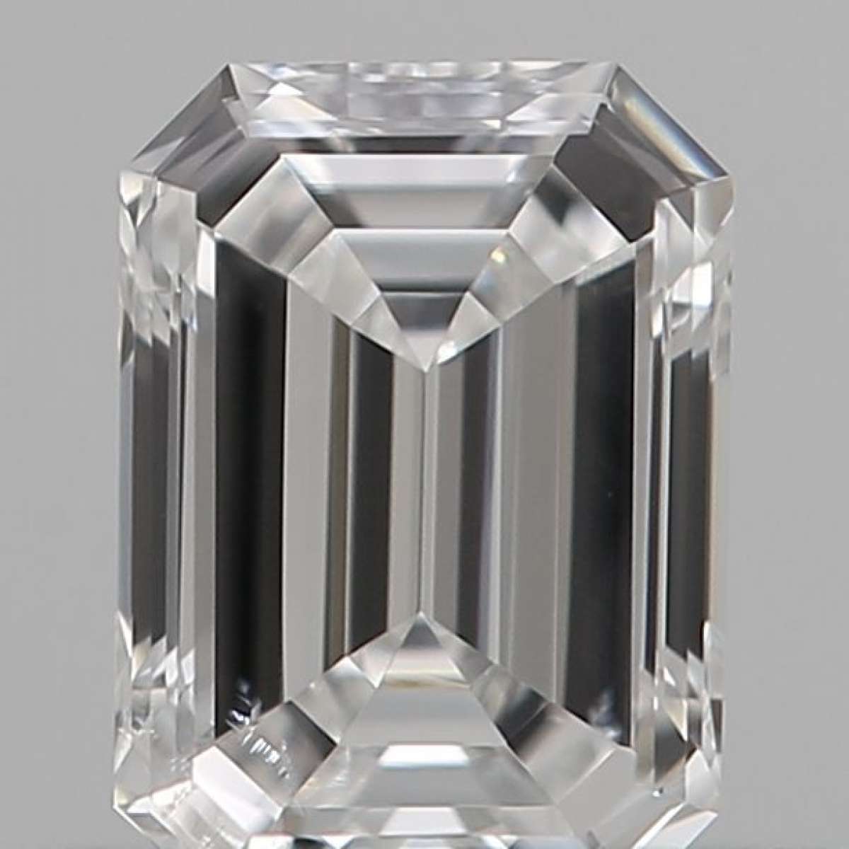 Certified Diamond IGI Carats 0.23 Color E Clarity VS2  -  VG  VG Fluorescence NON Brown No Green No Milky No EyeClean 100%