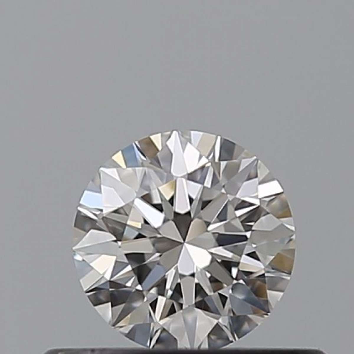 Certified Diamond GIA Carats 0.3 Color F Clarity VVS2 EX EX EX Fluorescence NON Brown No Milky No EyeClean 100% Certified Diamond GIA Carats 0.3 Color F Clarity VVS2 EX EX EX Fluorescence NON Brown No Milky No EyeClean 100%