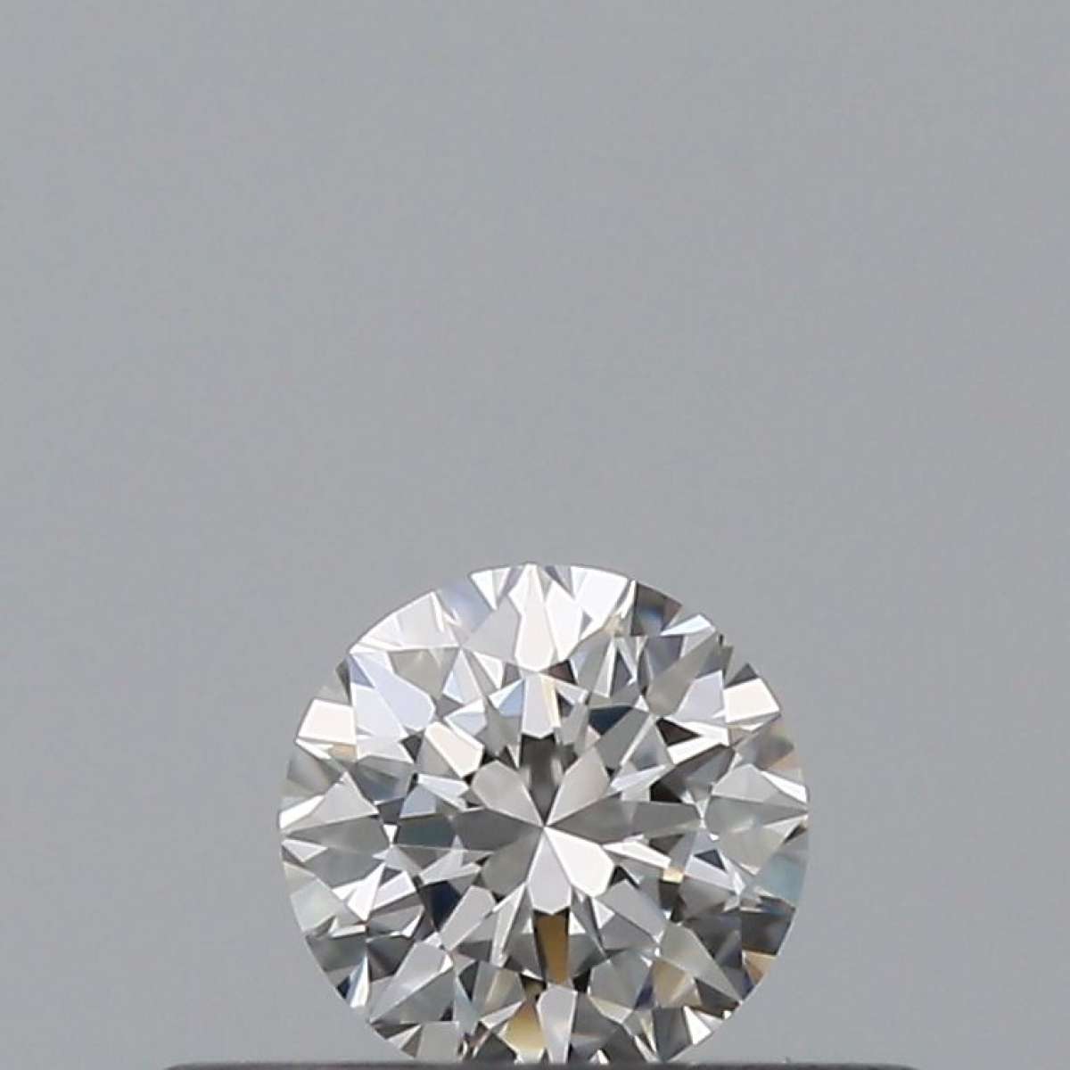 Certified Diamond IGI Carats 0.19 Color E Clarity VVS1  VG  EX  EX Fluorescence NON Brown No Green No Milky No EyeClean 100%