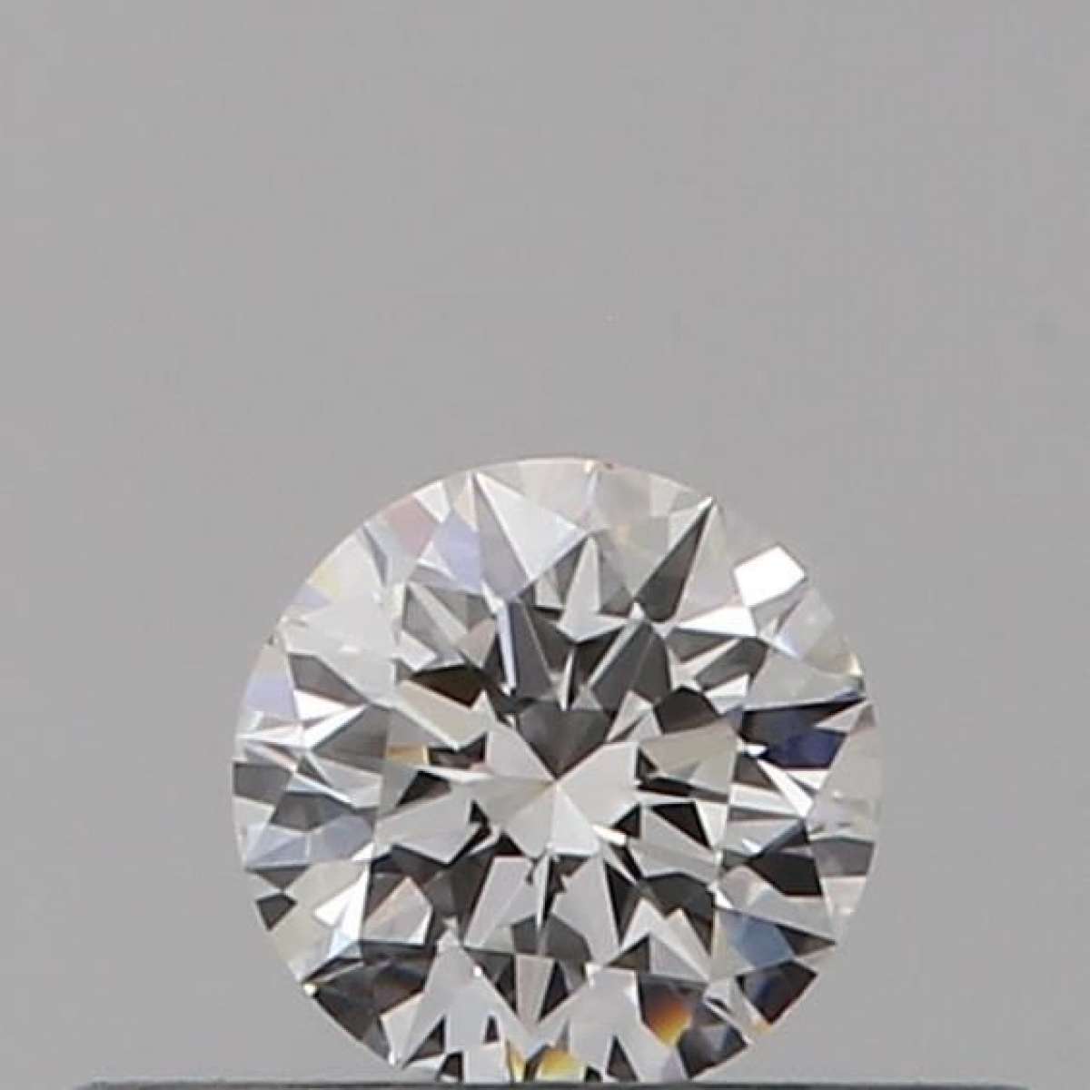 Diamante Certificato GIA Carati 0.18 Colore D Purezza VVS2 VG EX EX Fluorescenza NON Brown No Green No Milky No EyeClean 100% Diamante Certificato GIA Carati 0.18 Colore D Purezza VVS2 VG EX EX Fluorescenza NON Brown No Green No Milky No EyeClean 100%