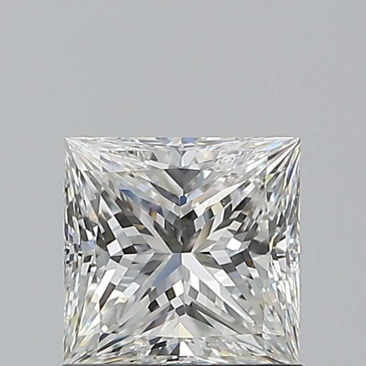 Certified Diamond GIA Carats 1.0 Color F Clarity VS1  -  VG  VG Fluorescence NON Brown No Green No Milky No EyeClean 100%