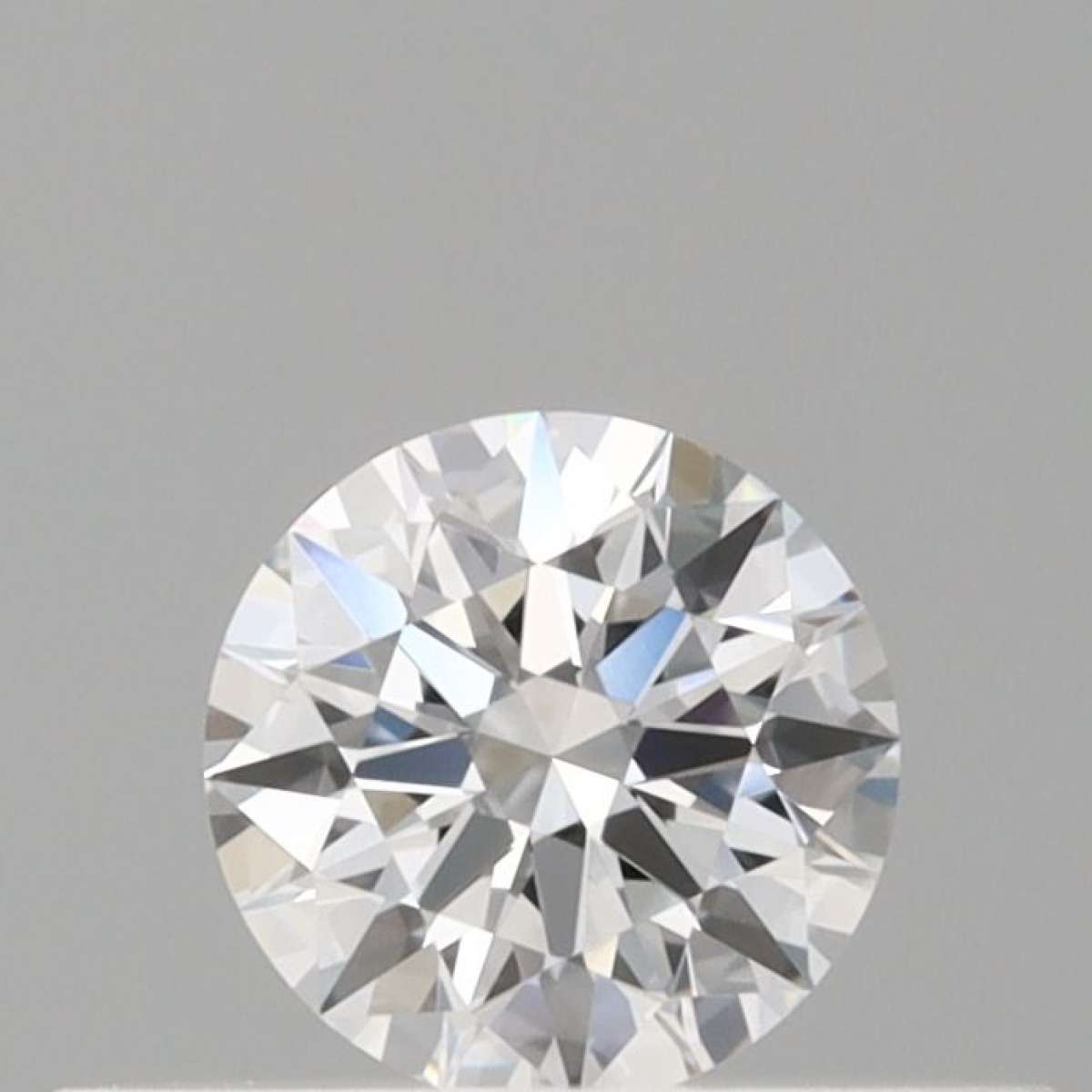 Diamante Certificato GIA Carati 0.25 Colore D Purezza VVS2  EX  EX  EX Fluorescenza NON Brown No Green No Milky No EyeClean 100%