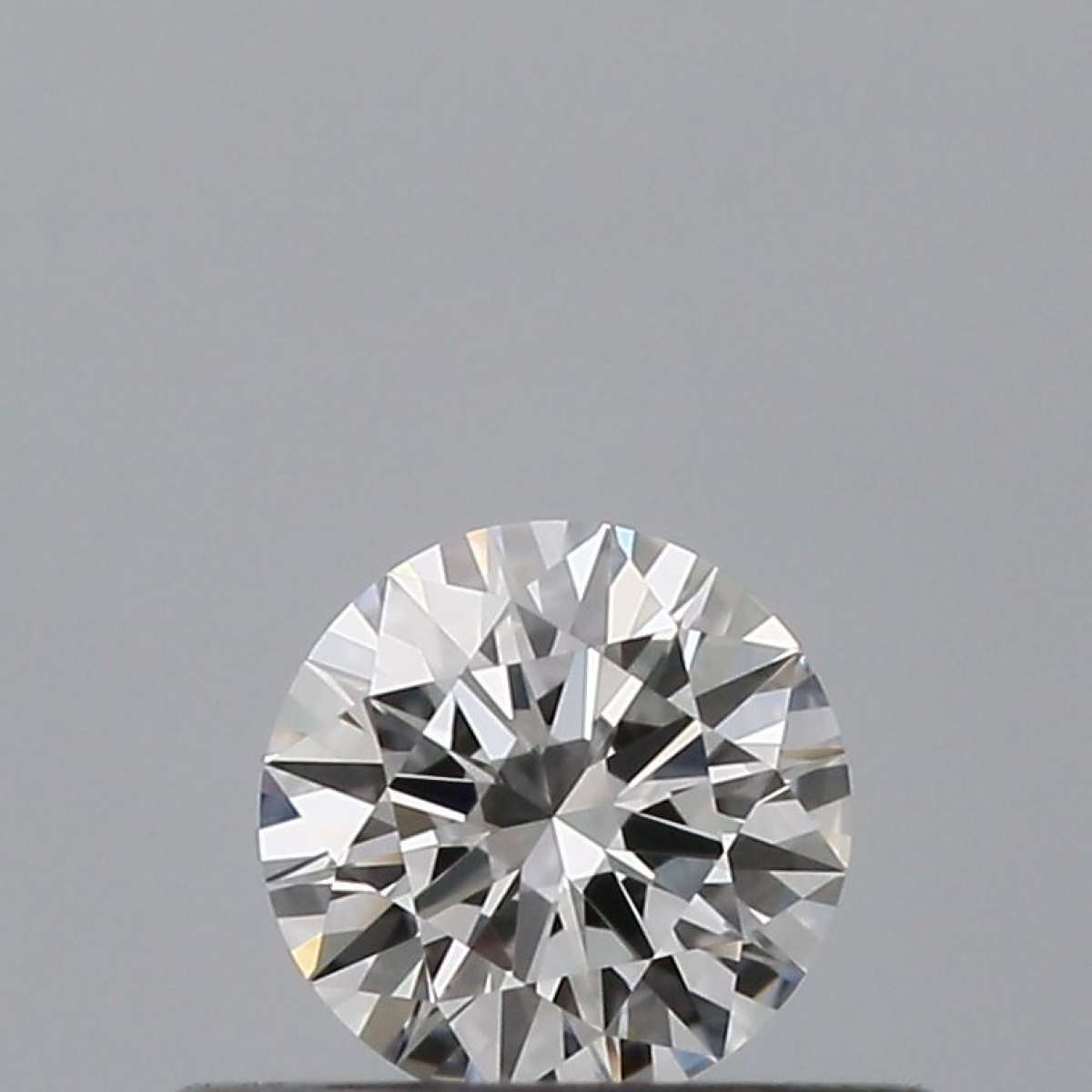 Certified Diamond GIA Carats 0.26 Color E Clarity VVS2  EX  EX  EX Fluorescence NON Brown No Green No Milky No EyeClean 100%