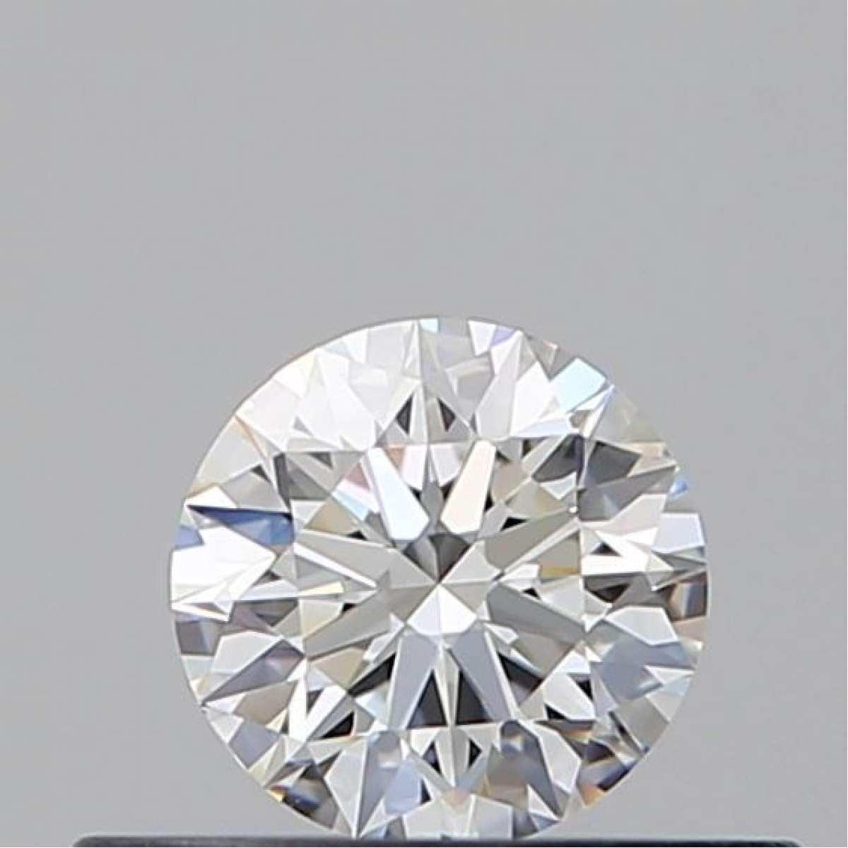 Diamante Certificato GIA Carati 0.3 Colore F Purezza VS1 EX EX VG Fluorescenza NON Brown No Green No Milky No EyeClean 100% Diamante Certificato GIA Carati 0.3 Colore F Purezza VS1 EX EX VG Fluorescenza NON Brown No Green No Milky No EyeClean 100%