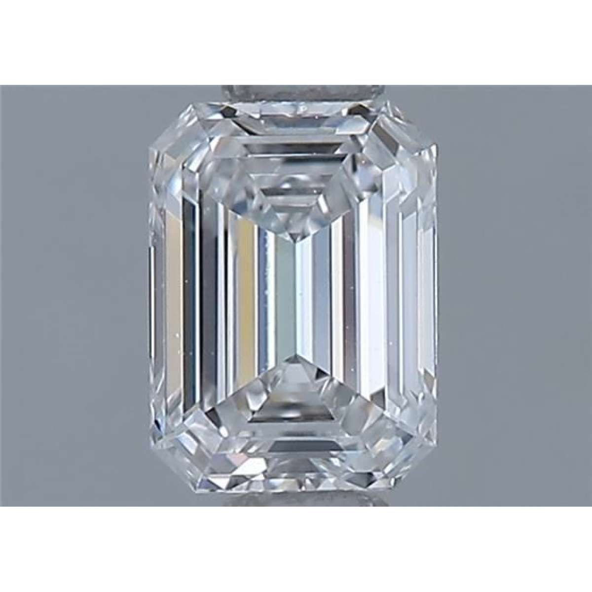 Certified Diamond GIA Carats 0.4 Color E Clarity VVS1  -  EX  VG Fluorescence NON Brown No Green No Milky No EyeClean 100%