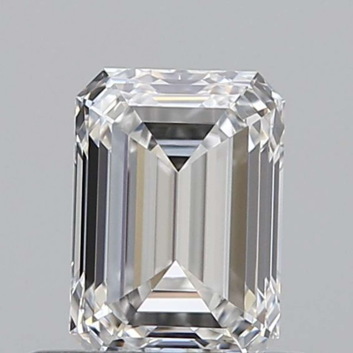 Certified Diamond GIA Carats 0.6 Color E Clarity VVS1 - EX EX Fluorescence NON Brown No Green No Milky No EyeClean 100% Certified Diamond GIA Carats 0.6 Color E Clarity VVS1 - EX EX Fluorescence NON Brown No Green No Milky No EyeClean 100%