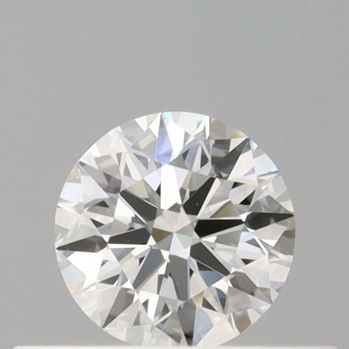 Certified Diamond GIA Carats 0.32 Color G Clarity VS2 EX EX EX Fluorescence NON Brown No Green No Milky No EyeClean 100% Certified Diamond GIA Carats 0.32 Color G Clarity VS2 EX EX EX Fluorescence NON Brown No Green No Milky No EyeClean 100%