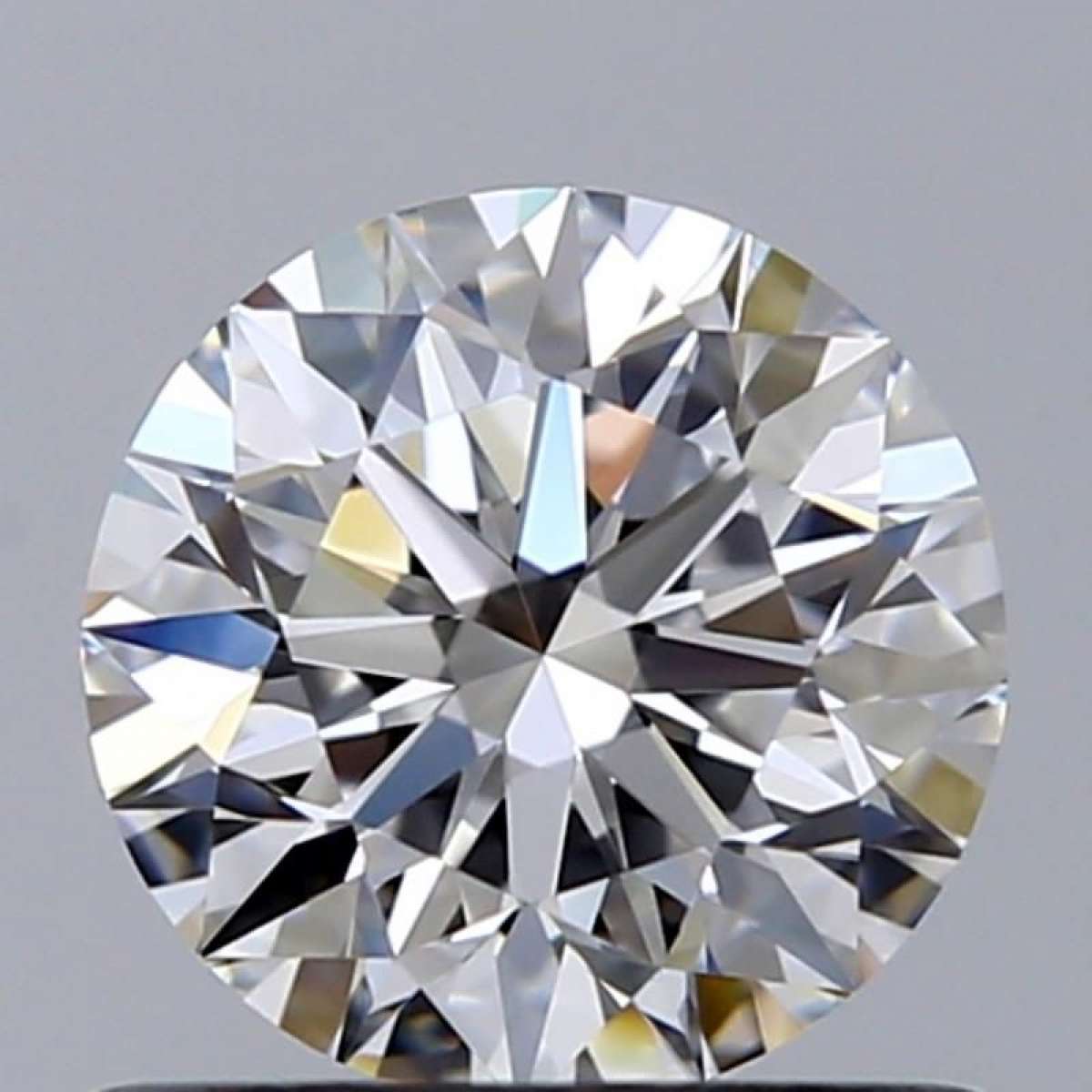 Diamante Certificato GIA Carati 0.71 Colore D Purezza VVS1 EX EX EX Fluorescenza NON Brown No Green No Milky No EyeClean 100% Diamante Certificato GIA Carati 0.71 Colore D Purezza VVS1 EX EX EX Fluorescenza NON Brown No Green No Milky No EyeClean 100%