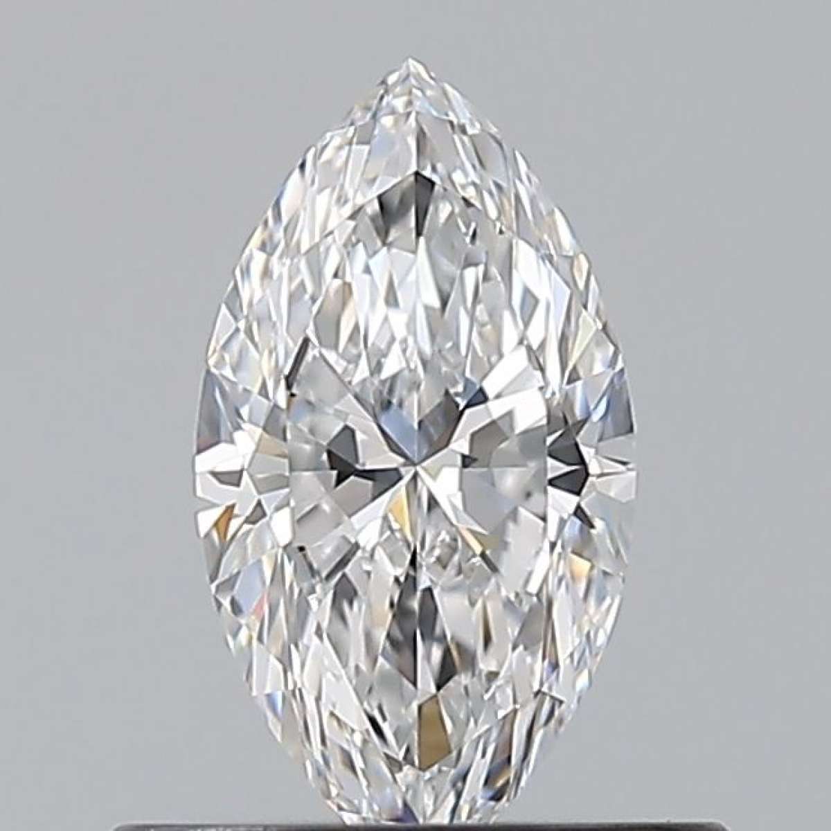 Diamante Certificato GIA Carati 0.5 Colore D Purezza VVS2 - EX VG Fluorescenza NON Brown No Green No Milky No EyeClean 100% Diamante Certificato GIA Carati 0.5 Colore D Purezza VVS2 - EX VG Fluorescenza NON Brown No Green No Milky No EyeClean 100%