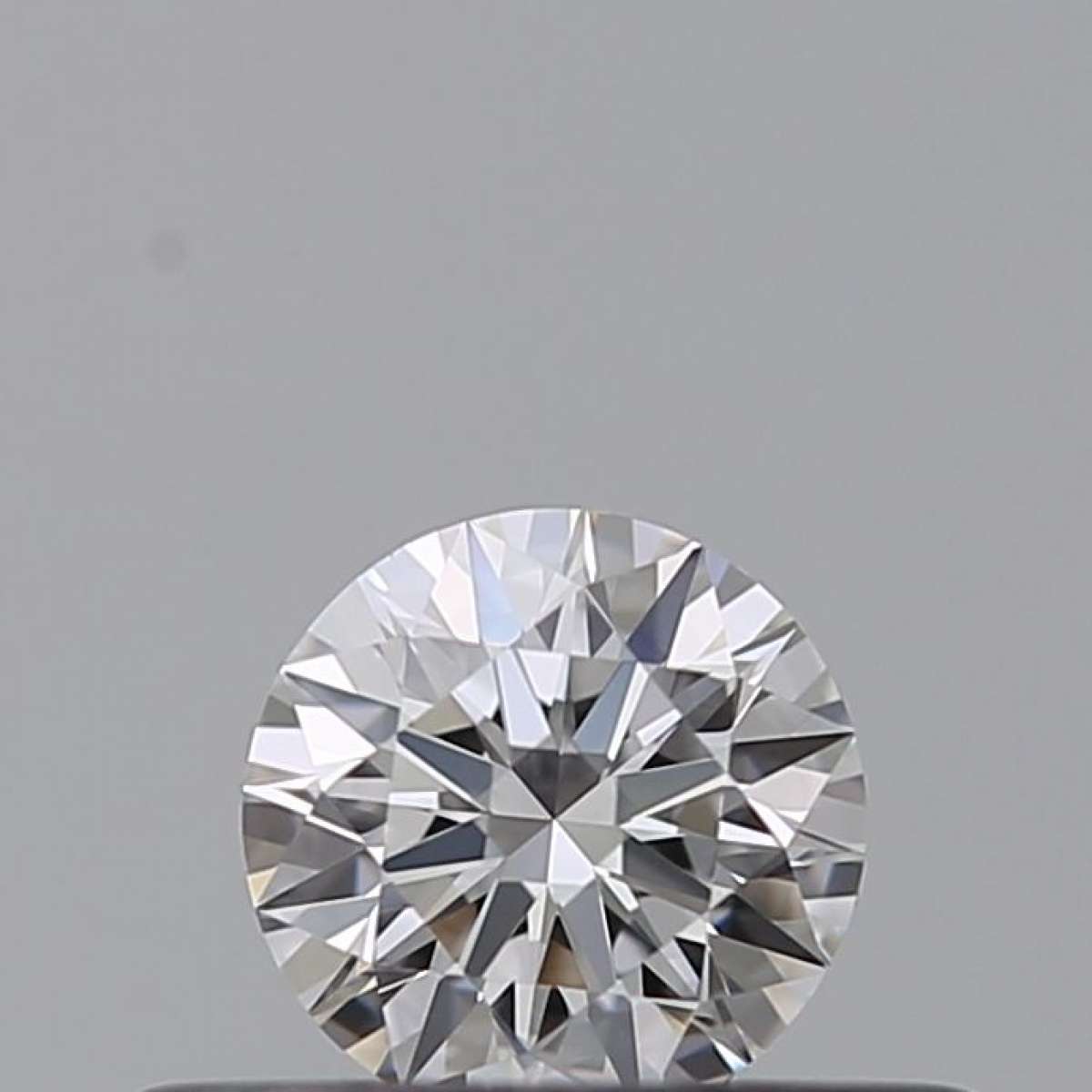 Certified Diamond GIA Carats 0.26 Color E Clarity VVS2 EX EX EX Fluorescence NON Brown No Green No Milky No EyeClean 100% Certified Diamond GIA Carats 0.26 Color E Clarity VVS2 EX EX EX Fluorescence NON Brown No Green No Milky No EyeClean 100%