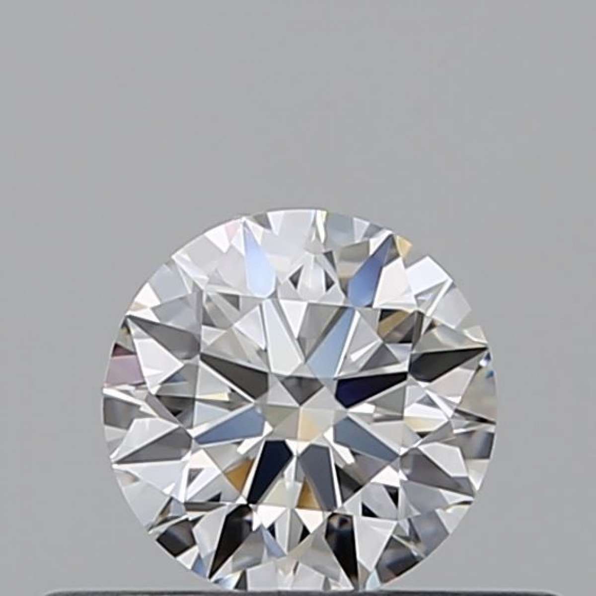 Diamante Certificato GIA Carati 0.33 Colore F Purezza VVS2 EX EX EX Fluorescenza FNT Brown No Green No Milky No EyeClean 100% Diamante Certificato GIA Carati 0.33 Colore F Purezza VVS2 EX EX EX Fluorescenza FNT Brown No Green No Milky No EyeClean 100%