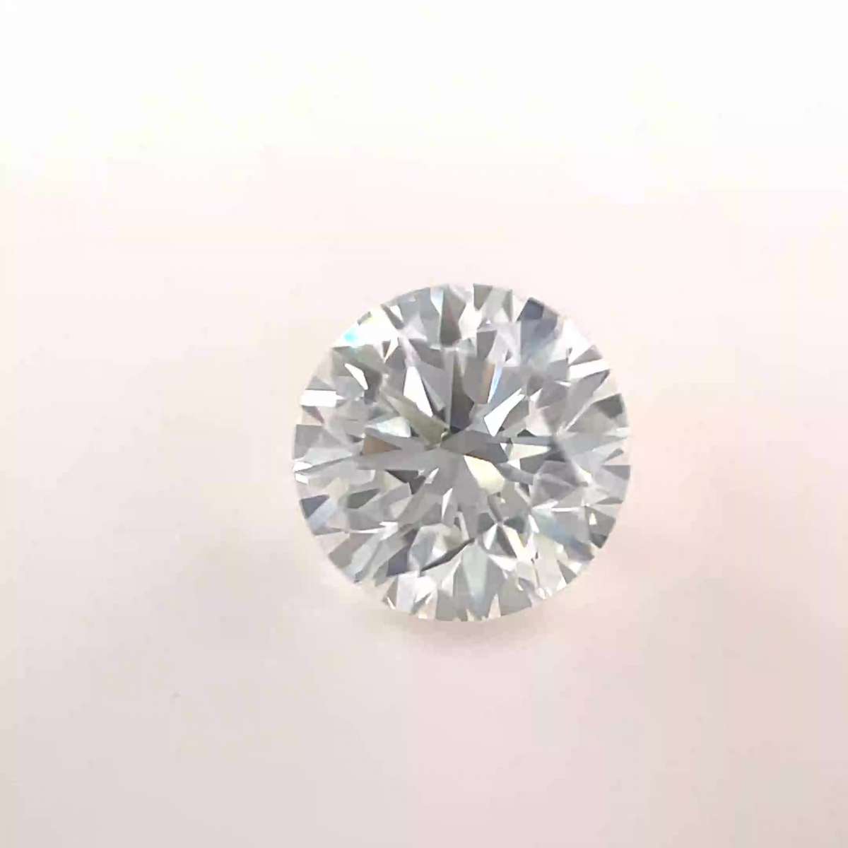 Certified Diamond GIA Carats 0.61 Color E Clarity VS2 EX EX EX Fluorescence NON Brown No Green No Milky No EyeClean 100% Certified Diamond GIA Carats 0.61 Color E Clarity VS2 EX EX EX Fluorescence NON Brown No Green No Milky No EyeClean 100%