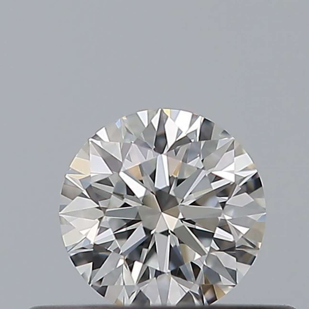 Diamante Certificato GIA Carati 0.28 Colore E Purezza VVS2 EX EX EX Fluorescenza NON Brown No Green No Milky No EyeClean 100% Diamante Certificato GIA Carati 0.28 Colore E Purezza VVS2 EX EX EX Fluorescenza NON Brown No Green No Milky No EyeClean 100%