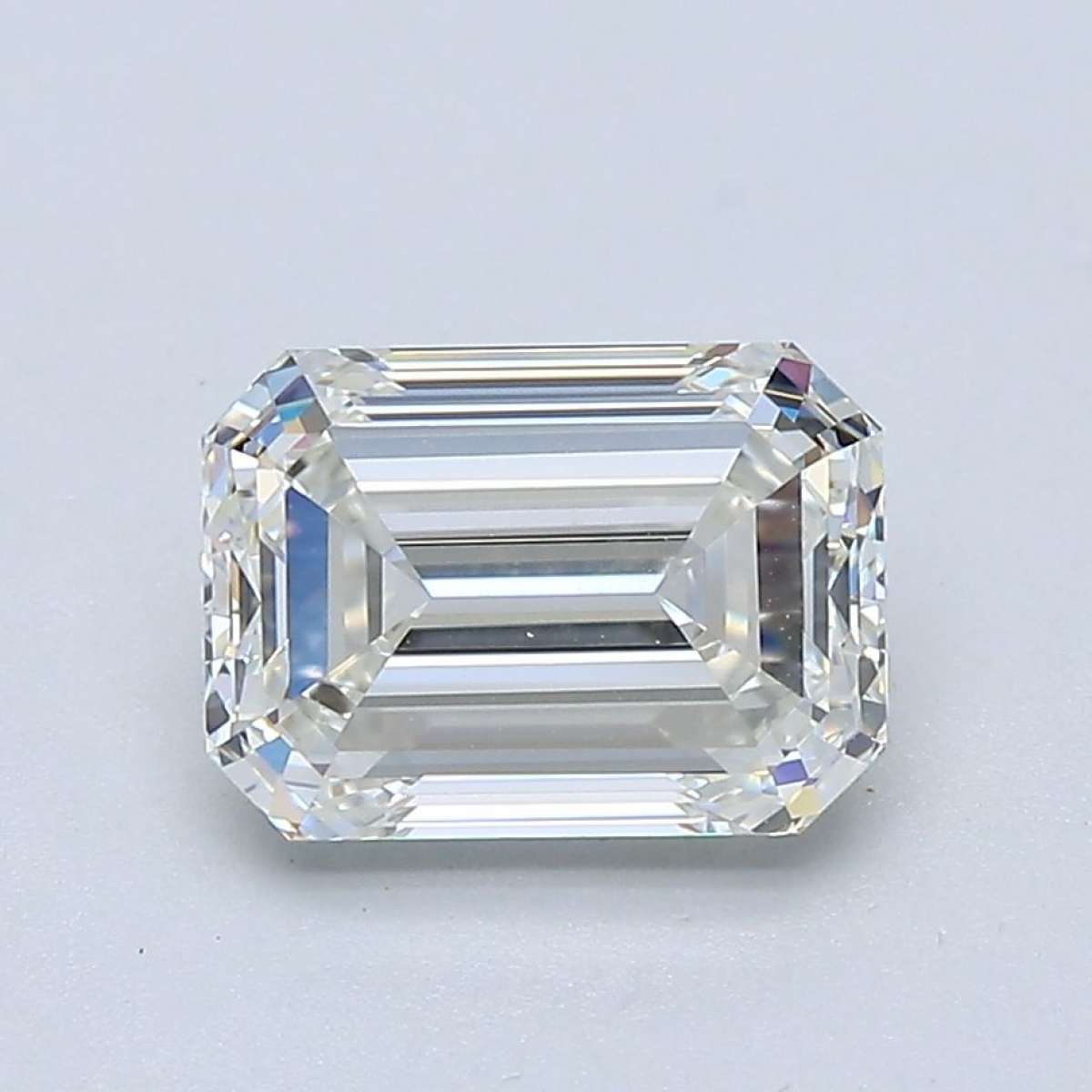 Diamante Certificato GIA Carati 1.8 Colore H Purezza VVS1  -  EX  EX Fluorescenza NON Brown No Green No Milky No EyeClean 100%