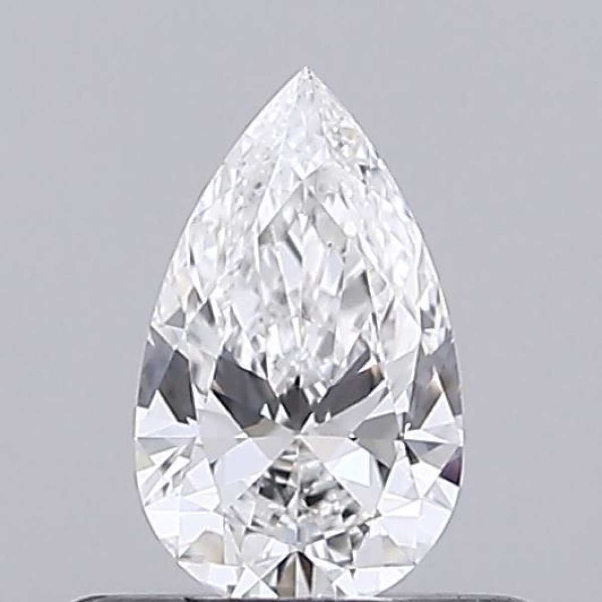 Diamante Certificato GIA Carati 0.3 Colore F Purezza VS2 - EX VG Fluorescenza FNT Brown No Green No Milky No EyeClean 100% Diamante Certificato GIA Carati 0.3 Colore F Purezza VS2 - EX VG Fluorescenza FNT Brown No Green No Milky No EyeClean 100%