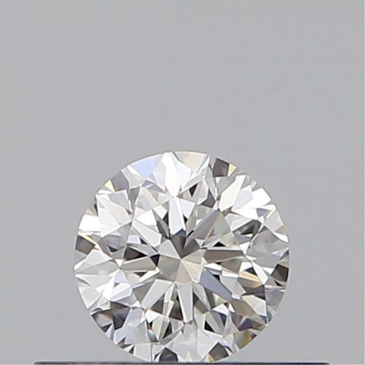 Diamante Certificato GIA Carati 0.3 Colore F Purezza VVS1  VG  VG  VG Fluorescenza NON Brown No Green No Milky No EyeClean 100%