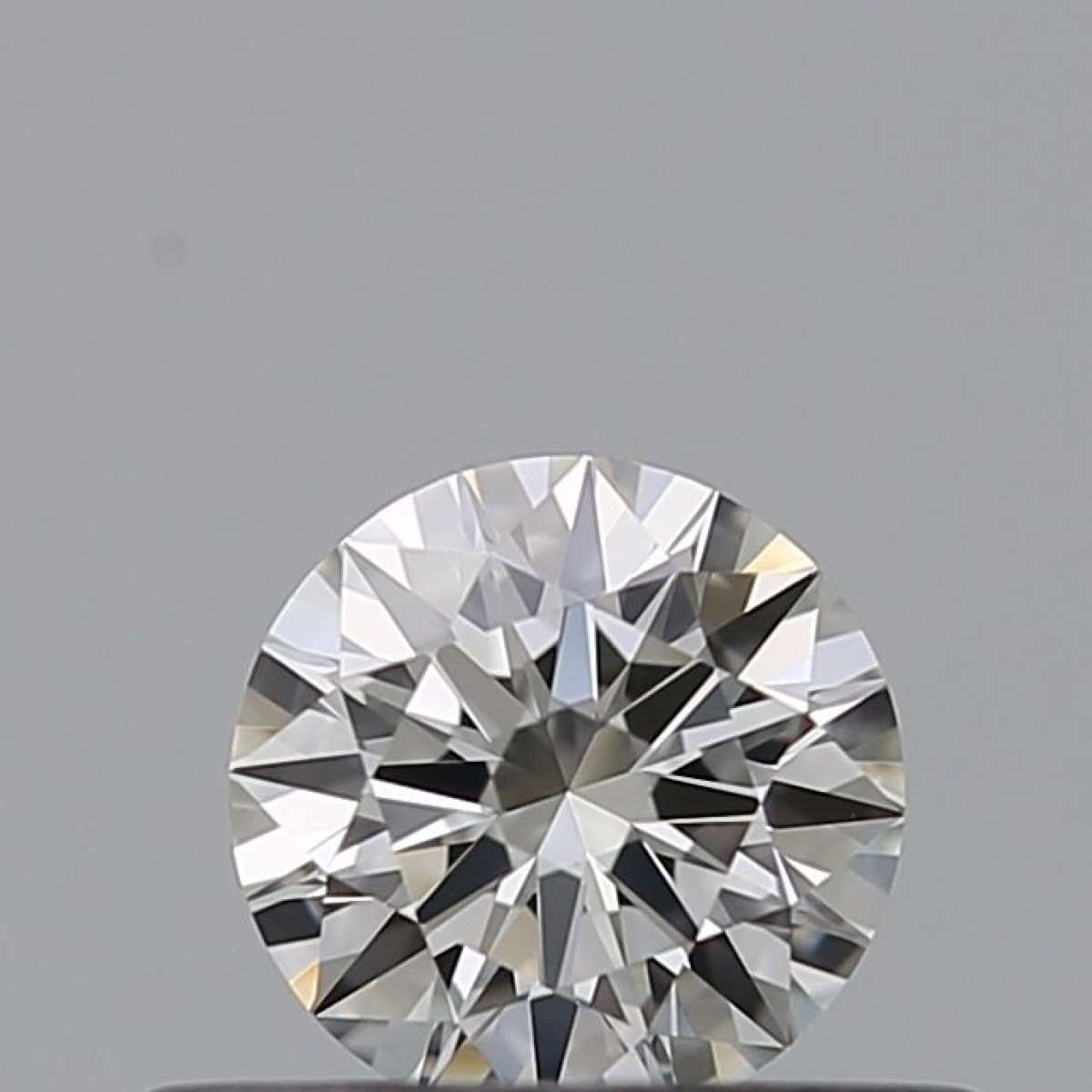 Certified Diamond IGI Carats 0.33 Color G Clarity VVS1 EX EX EX Fluorescence NON Brown No Milky No EyeClean 100% Certified Diamond IGI Carats 0.33 Color G Clarity VVS1 EX EX EX Fluorescence NON Brown No Milky No EyeClean 100%