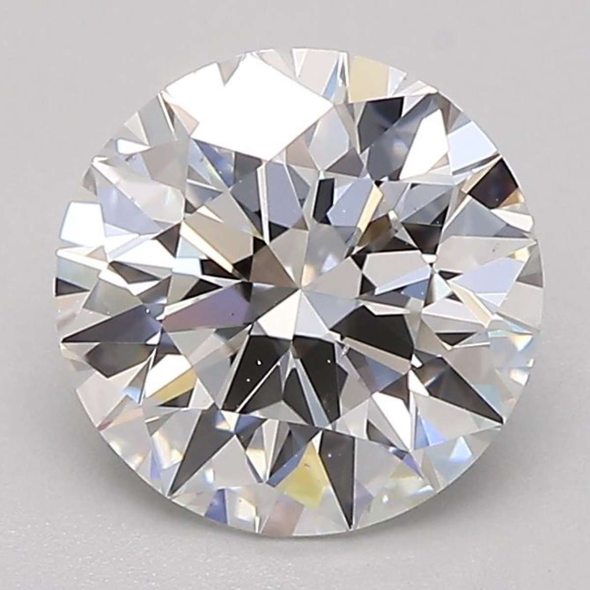 Certified Diamond GIA Carats 1.8 Color E Clarity VS2 EX EX EX Fluorescence NON Brown No Green No Milky No EyeClean 100% Certified Diamond GIA Carats 1.8 Color E Clarity VS2 EX EX EX Fluorescence NON Brown No Green No Milky No EyeClean 100%