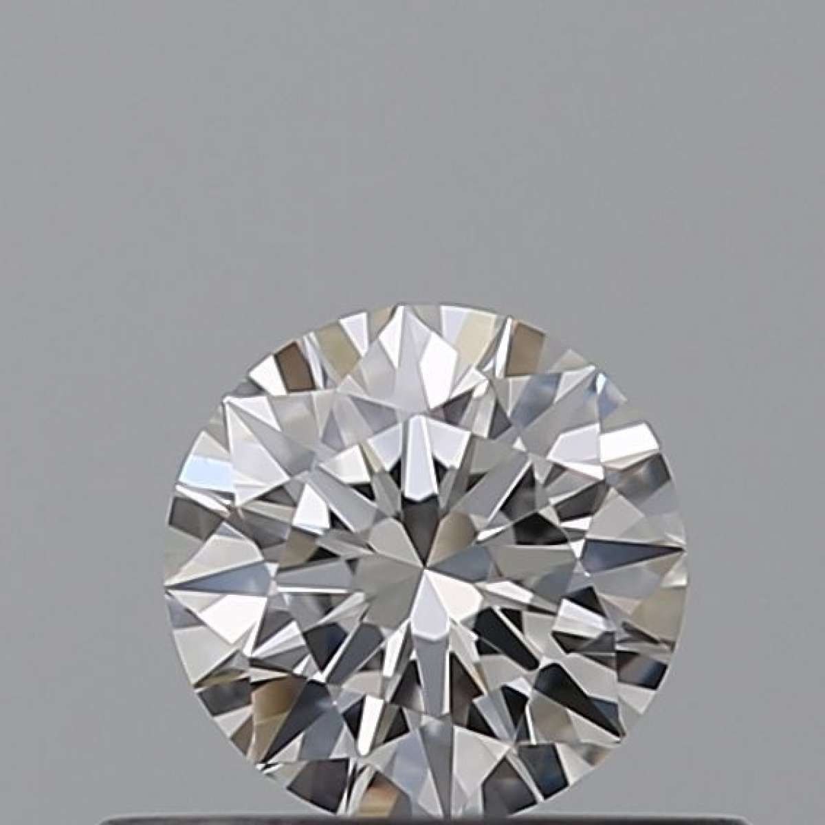 Certified Diamond GIA Carats 0.3 Color E Clarity VVS2 EX EX EX Fluorescence NON Brown No Green No Milky No EyeClean 100% Certified Diamond GIA Carats 0.3 Color E Clarity VVS2 EX EX EX Fluorescence NON Brown No Green No Milky No EyeClean 100%