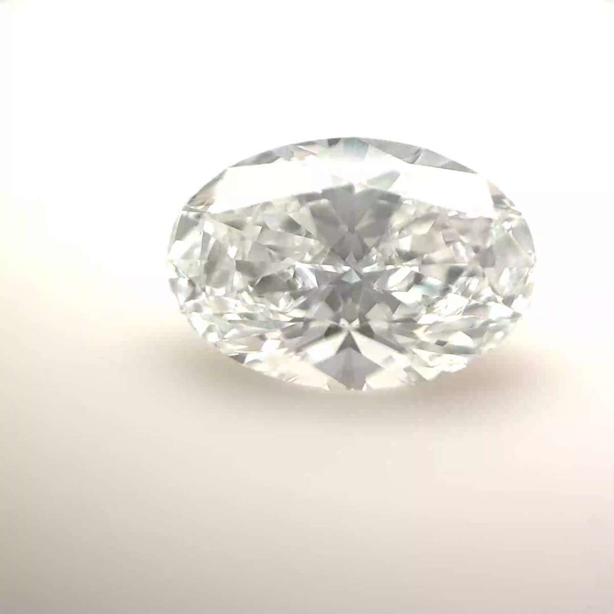 Diamante Certificato GIA Carati 1.81 Colore D Purezza SI1 - EX EX Fluorescenza NON Brown No Green No Milky No EyeClean 100% Diamante Certificato GIA Carati 1.81 Colore D Purezza SI1 - EX EX Fluorescenza NON Brown No Green No Milky No EyeClean 100%