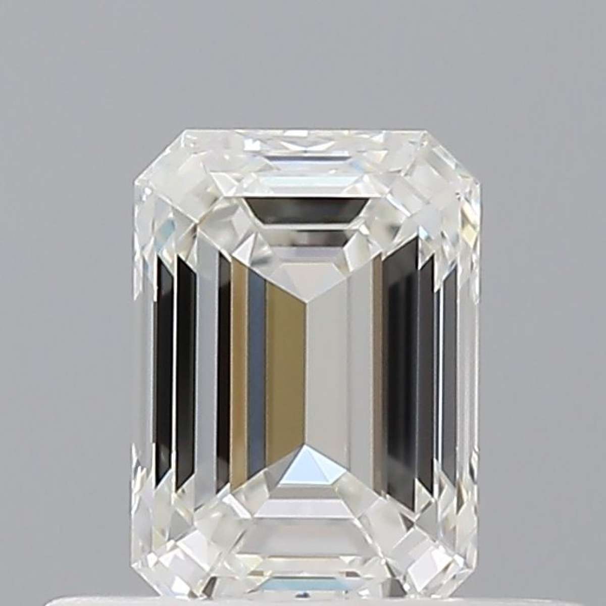 Certified Diamond GIA Carats 0.5 Color G Clarity VVS2 - EX EX Fluorescence NON Brown No Green No Milky No EyeClean 100% Certified Diamond GIA Carats 0.5 Color G Clarity VVS2 - EX EX Fluorescence NON Brown No Green No Milky No EyeClean 100%