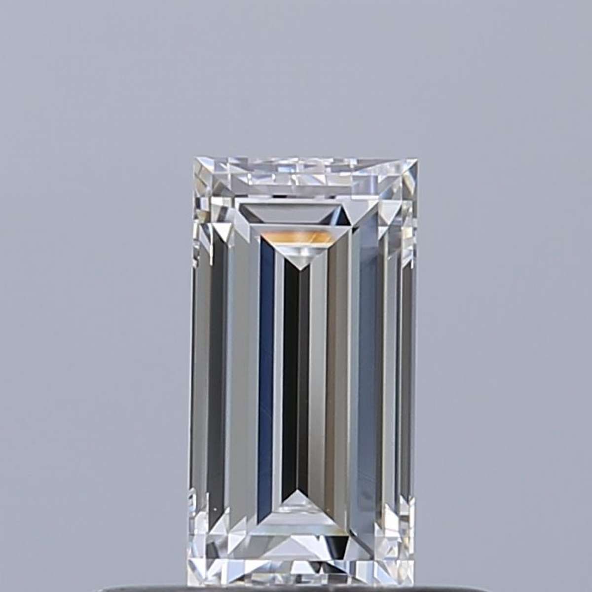 Certified Diamond GIA Carats 0.4 Color E Clarity IF - EX EX Fluorescence NON Brown No Green No Milky No EyeClean 100% Certified Diamond GIA Carats 0.4 Color E Clarity IF - EX EX Fluorescence NON Brown No Green No Milky No EyeClean 100%